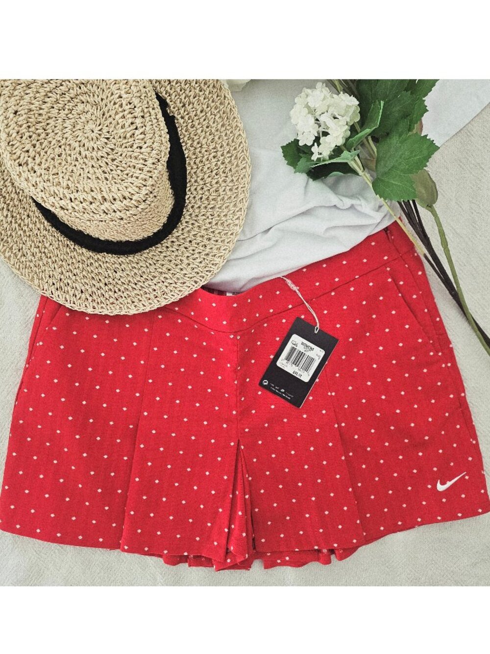 NWT Nike Golf Dri-FIT Red Skort Size 6 $95 Retail - Picture 2 of 11